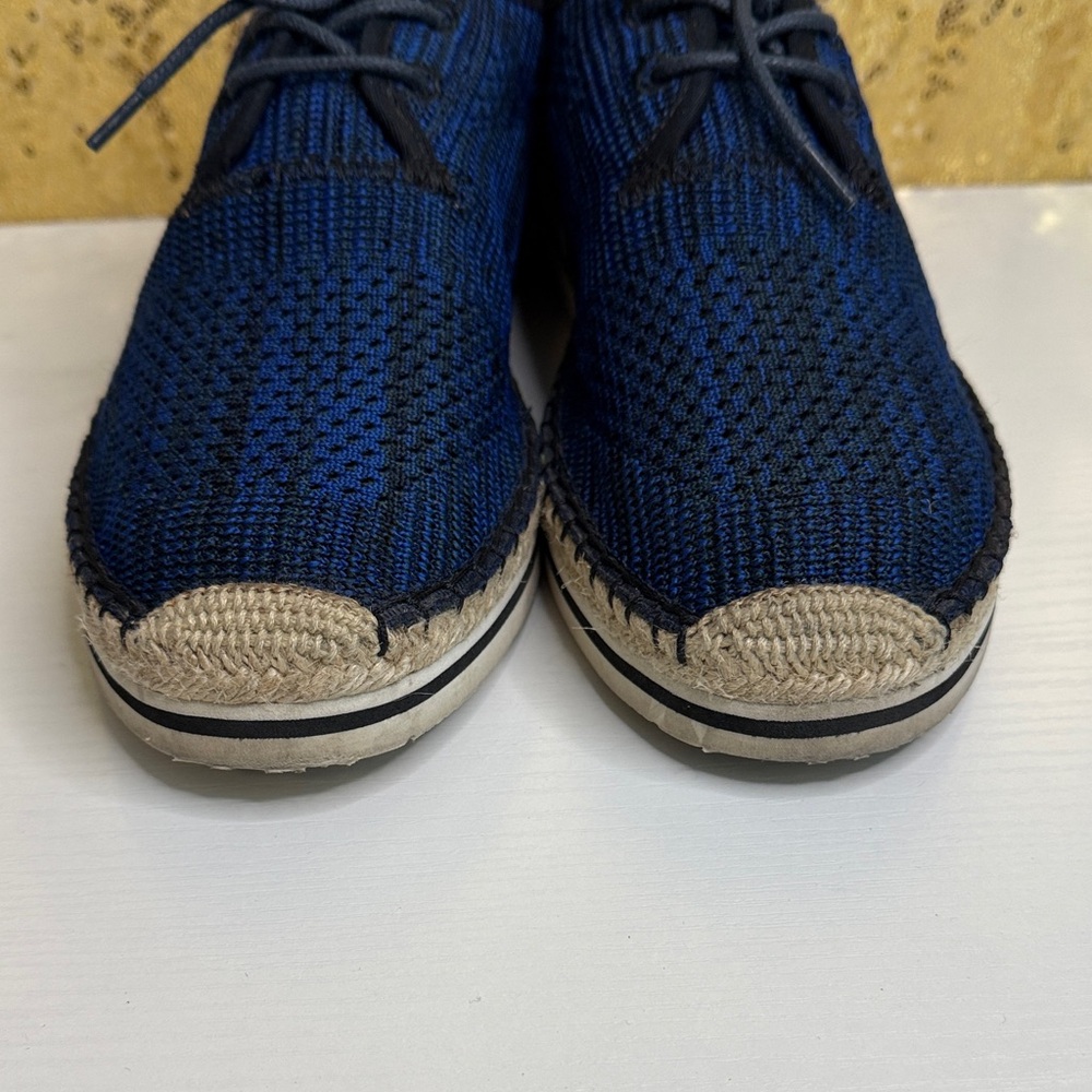 Elegant Blue Loafers for Men - Picture 3 of 8